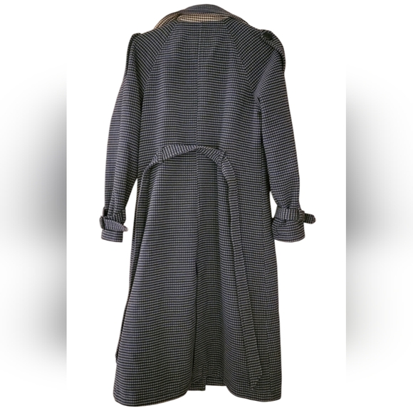 Plaid Trench Coat (Gray and Blue) - Picture 4 of 5